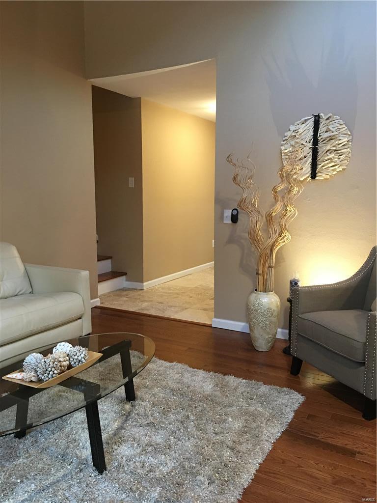 9545 Garber Road St. Louis, MO 63126 - Photo 11 of 29 Gallery Image 11