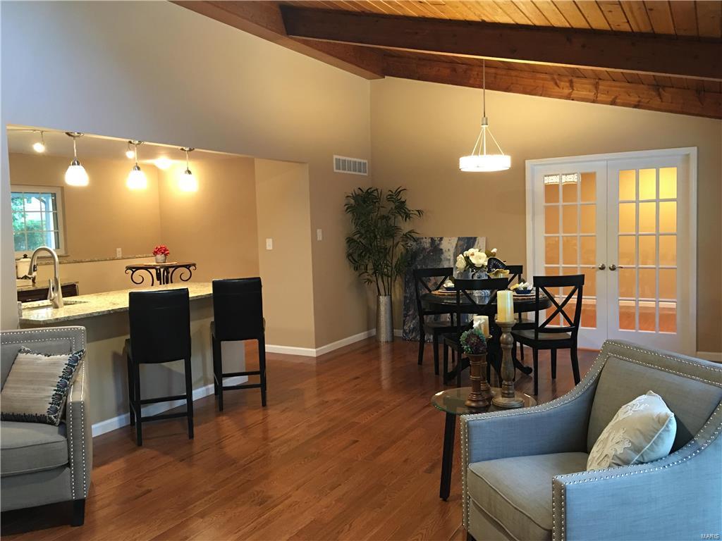 9545 Garber Road St. Louis, MO 63126 - Photo 5 of 29 Gallery Image 5