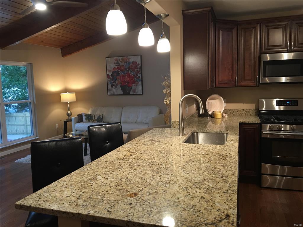 9545 Garber Road St. Louis, MO 63126 - Photo 8 of 29 Gallery Image 8