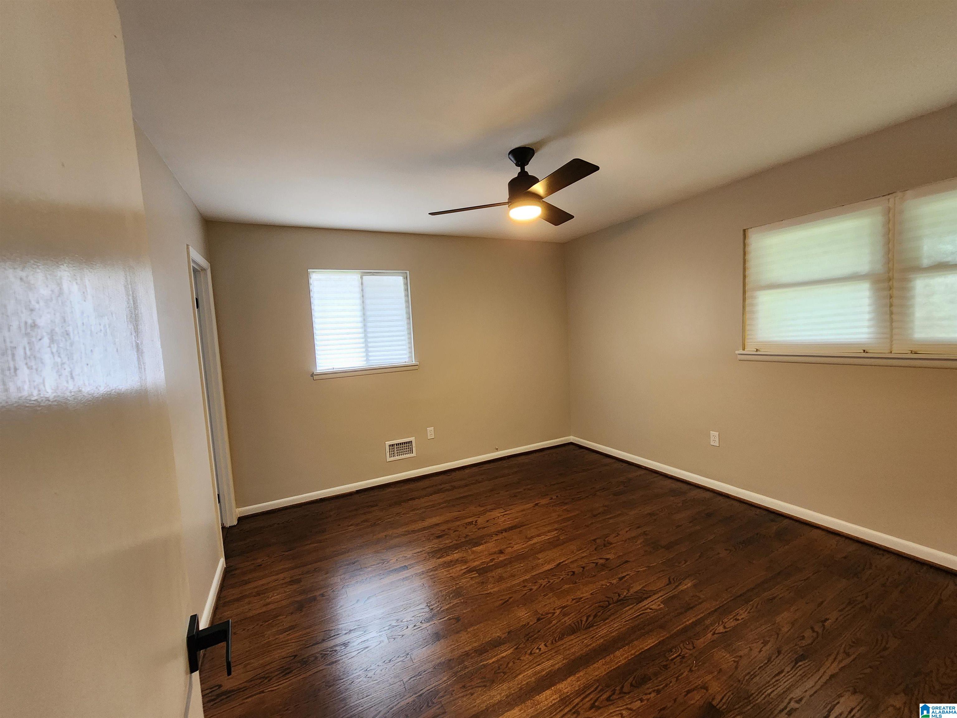 317 9th Avenue Southwest Birmingham, AL 35211 - Photo 15 of 26
