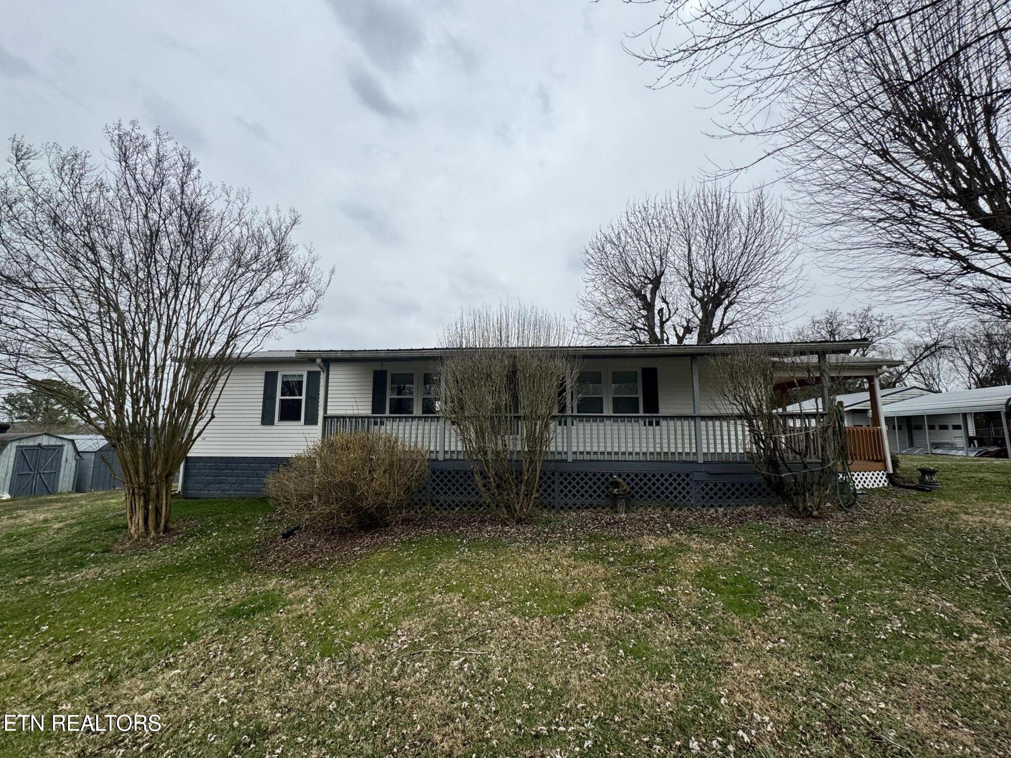 3365 Baker Springs Road White Pine, TN 37890 - Photo 2 of 25 IMG_5641