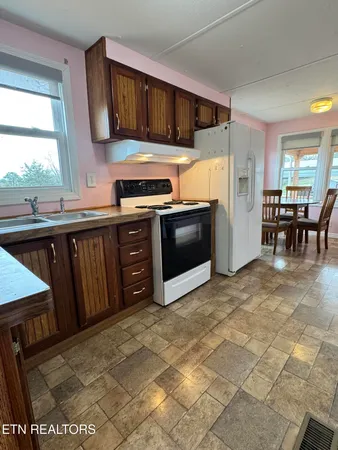 $199,900 | 3365 Baker Springs Road, White Pine, TN 37890