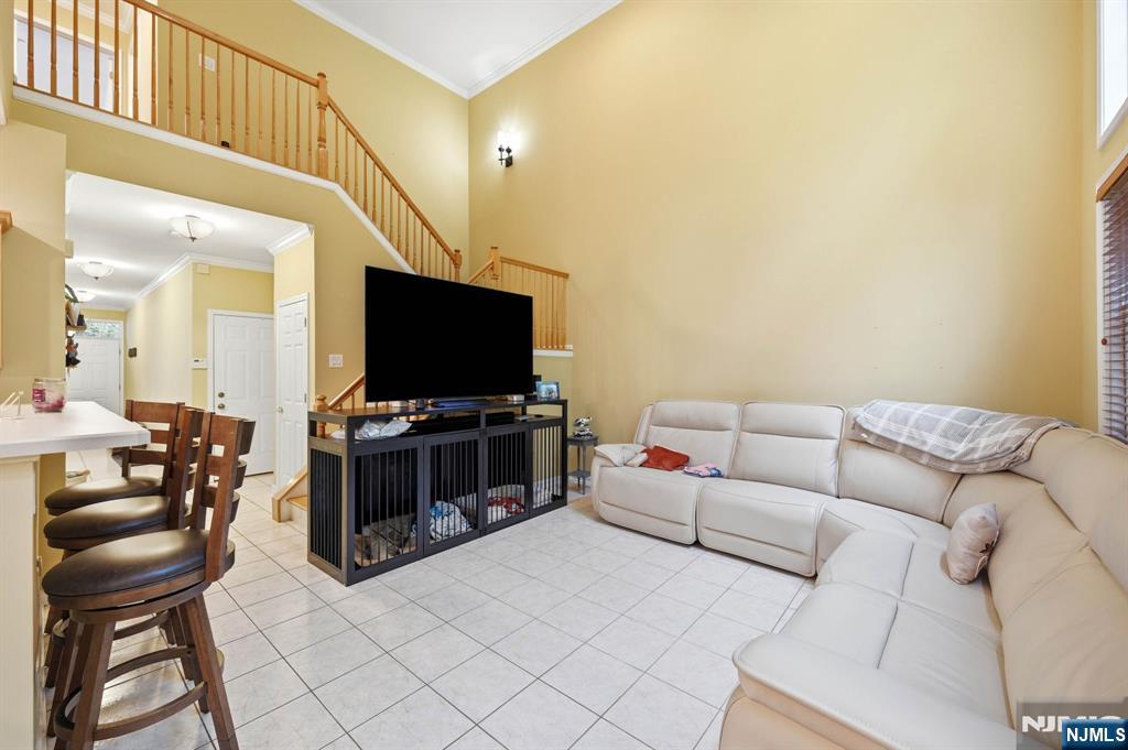 75 Spring Hill Circle Wayne, NJ 07470 - Photo 13 of 25
