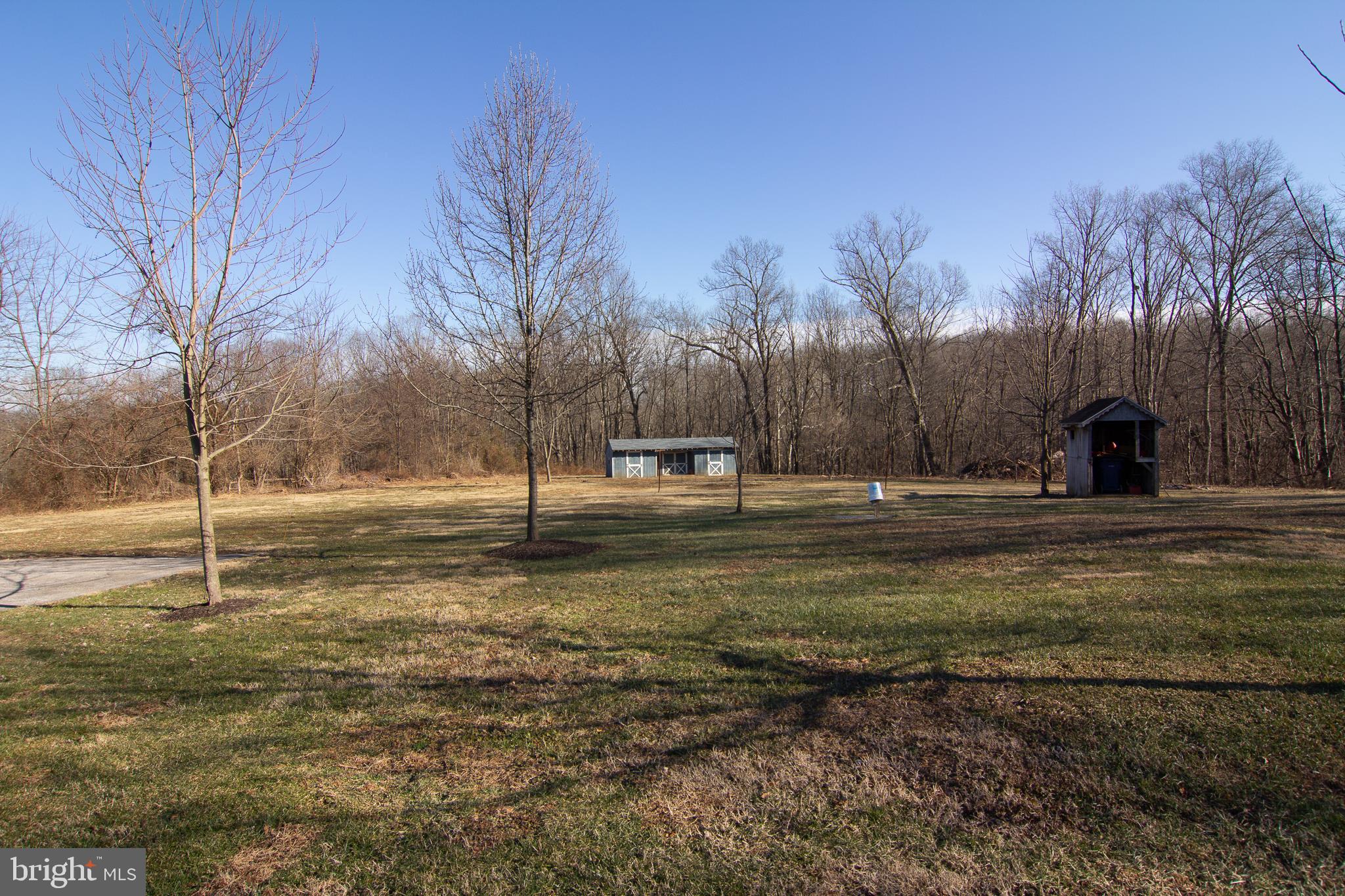 5033 Roller Road Manchester, MD 21102 - Photo 14 of 22 LOTS OF SPACE
