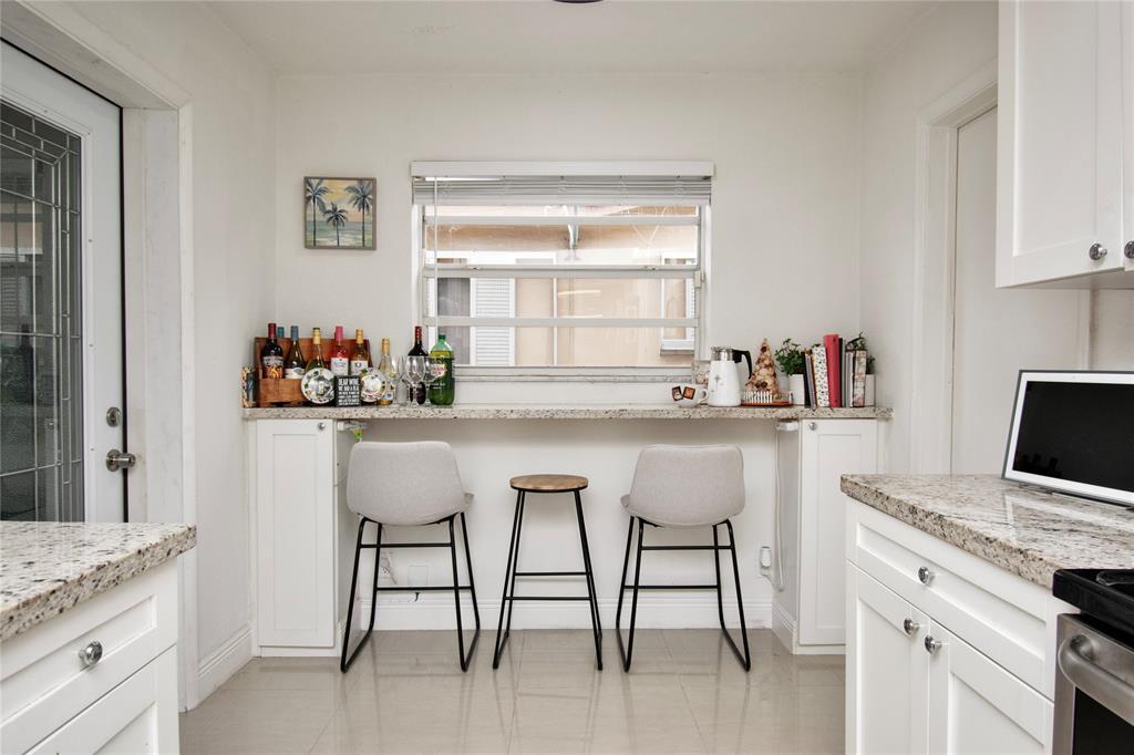 4944 Northwest 55th Street Tamarac, FL 33319 - Photo 3 of 51