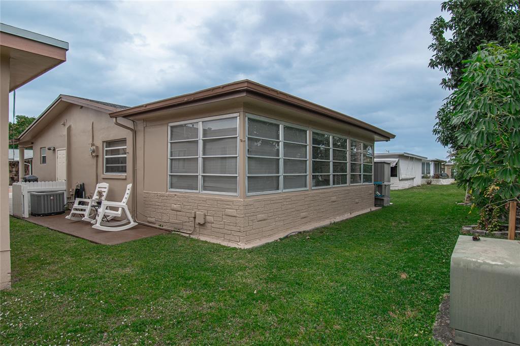 4944 Northwest 55th Street Tamarac, FL 33319 - Photo 39 of 51