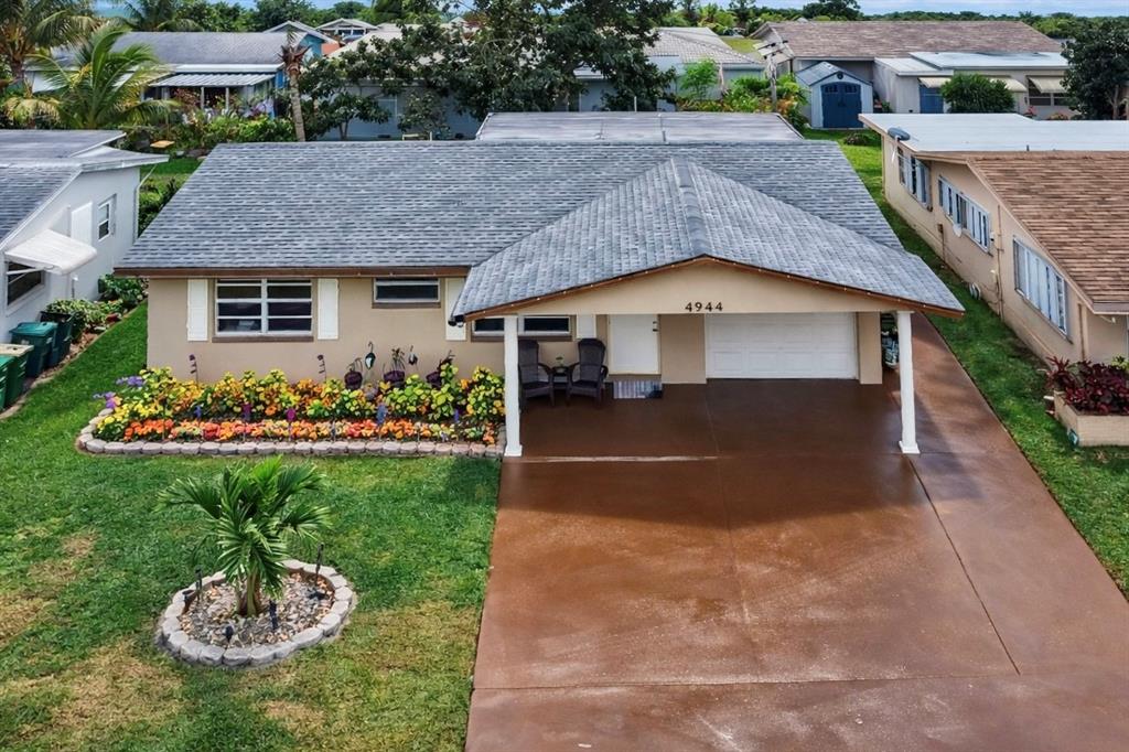 4944 Northwest 55th Street Tamarac, FL 33319 - Photo 6 of 51