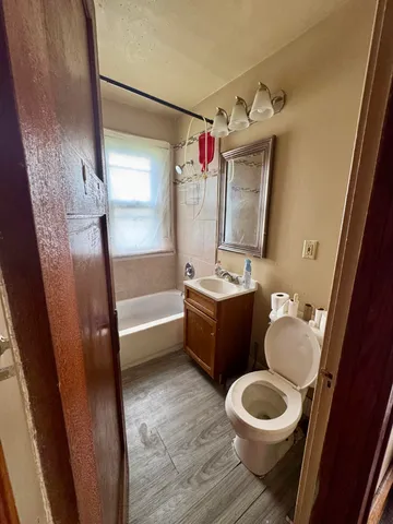 $173,000 | 2824 North 54th Street, Unit A, Milwaukee, WI 53210