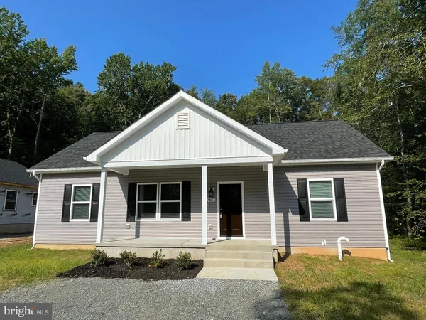 $2,200 | 903 Albrough Boulevard, Colonial Beach, VA 22443
