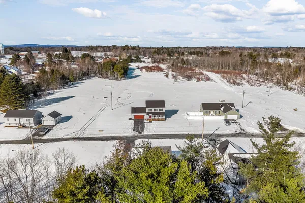 $399,000 | 144 Curtis Street, Pittsfield, ME 04967