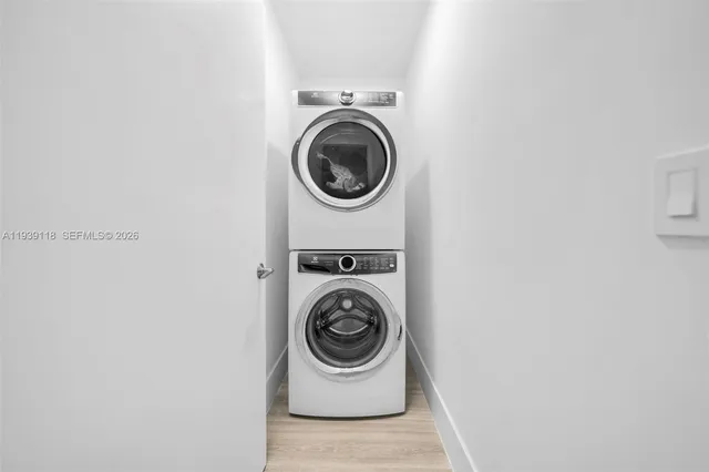 a view of a terrace with sitting area