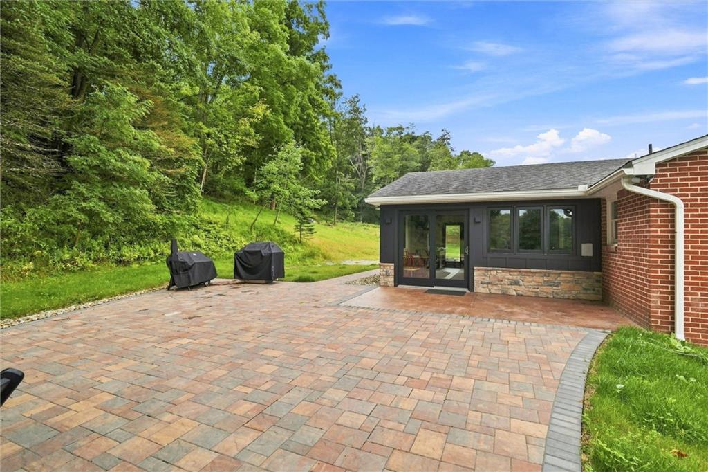 192 Walker Road Apollo, PA 15613 - Photo 17 of 40 Gallery Image 17