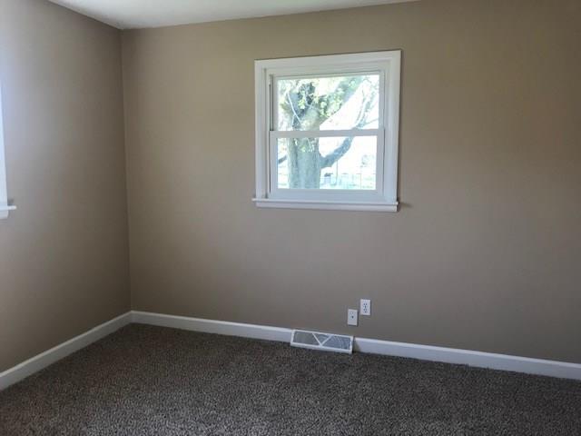 1202 East 4th St Road Seymour, IN 47274 - Photo 14 of 18 Gallery Image 14