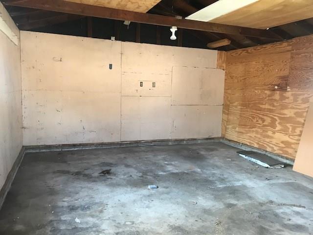 1202 East 4th St Road Seymour, IN 47274 - Photo 17 of 18 Gallery Image 17