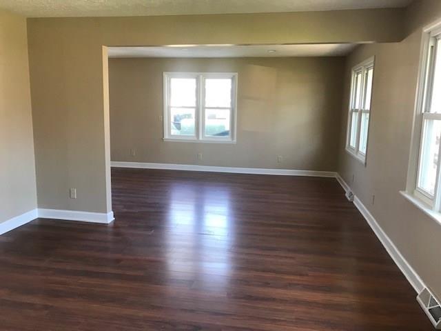 1202 East 4th St Road Seymour, IN 47274 - Photo 7 of 18 Gallery Image 7