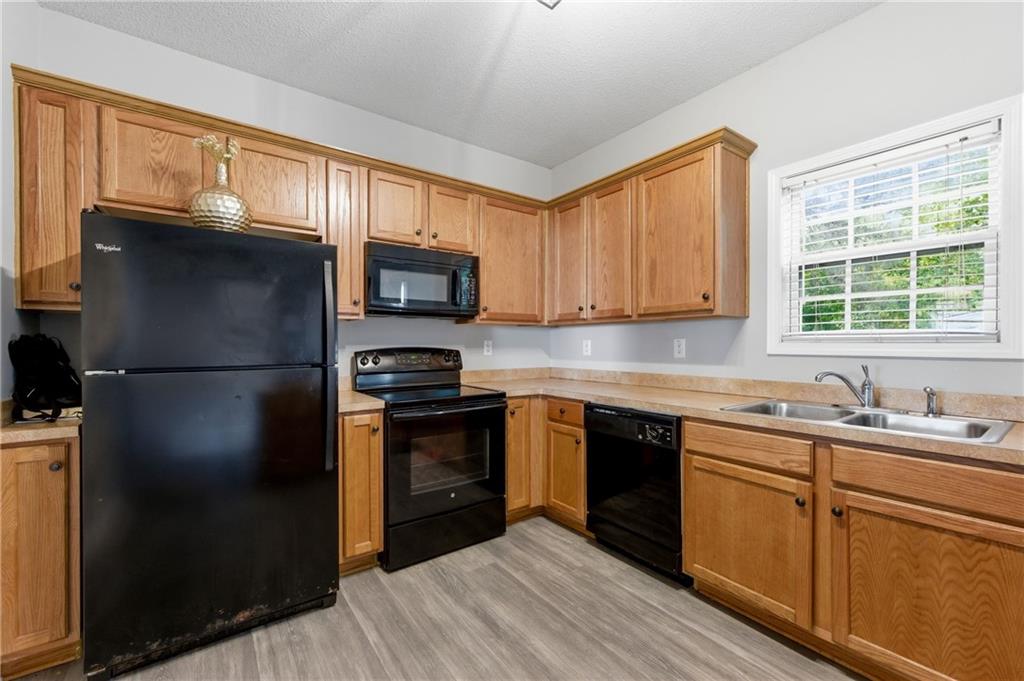 313 Venture Path Hiram, GA 30141 - Photo 8 of 28