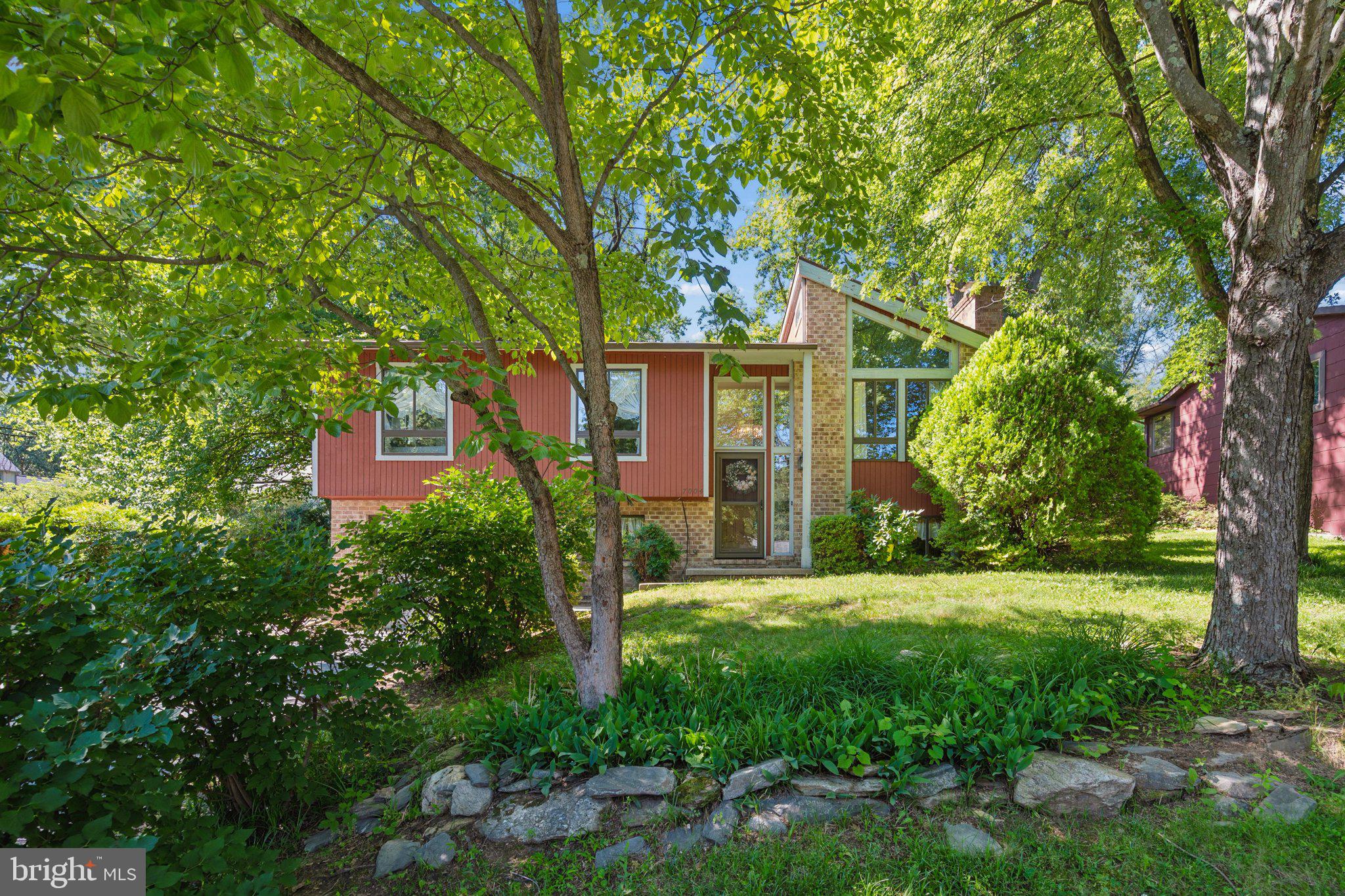 7004 Fox Chase Road New Market, MD 21774 - Photo 73 of 73 Exterior Front
