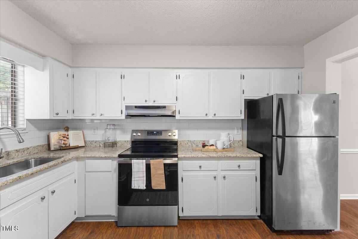 3916 Wendy Lane Raleigh, NC 27606 - Photo 13 of 38 11-3916 Wendy Ln