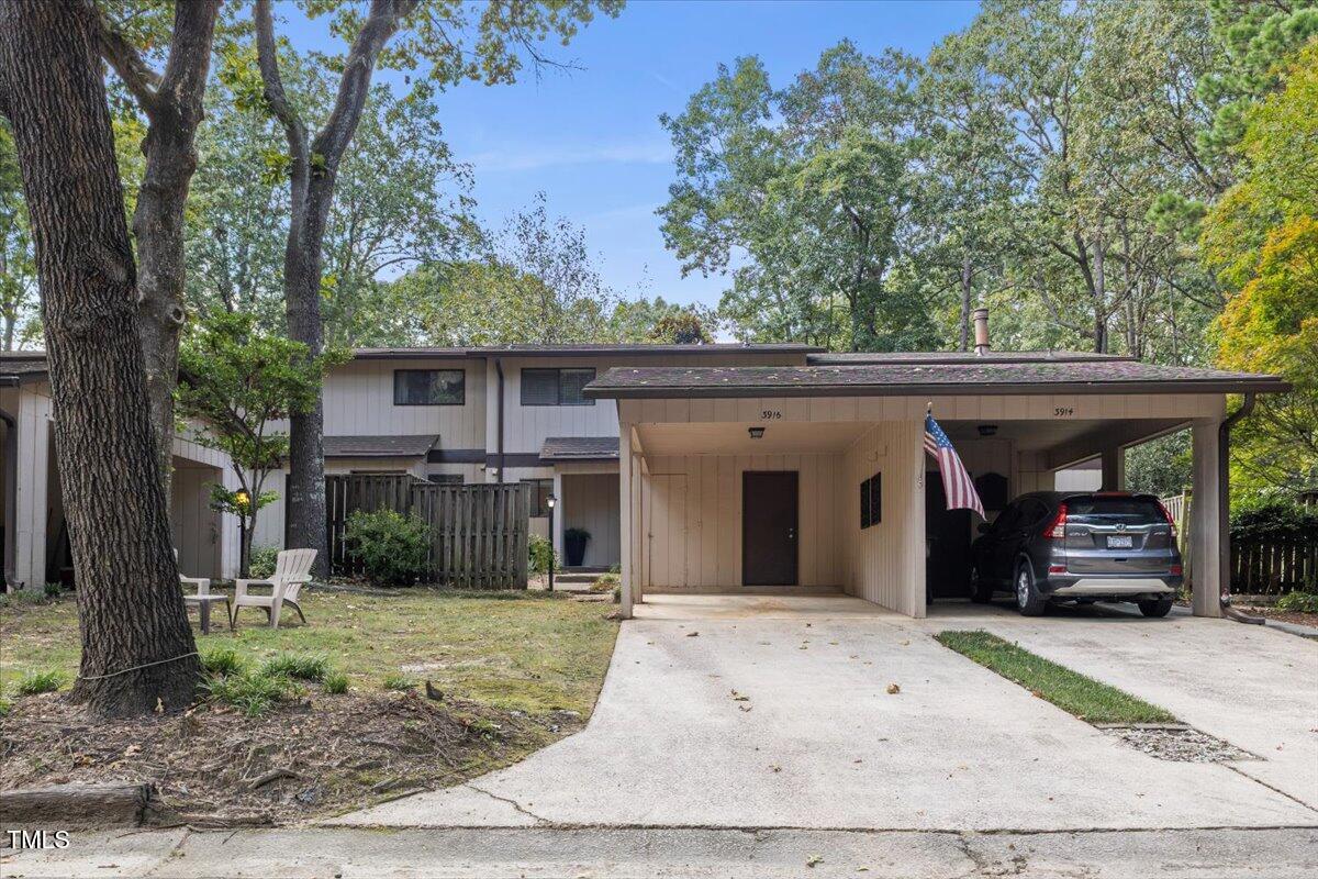 3916 Wendy Lane Raleigh, NC 27606 - Photo 9 of 38 06-3916 Wendy Ln