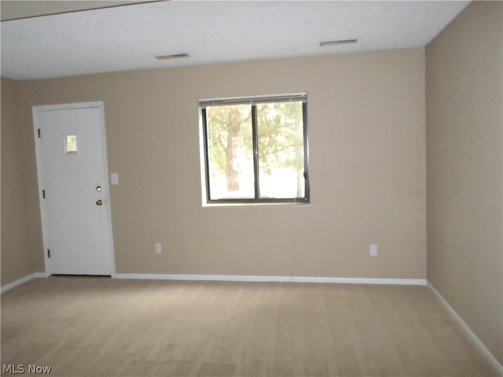 110 Greenwich Road, Unit 35 Seville, OH 44273 - Photo 9 of 10