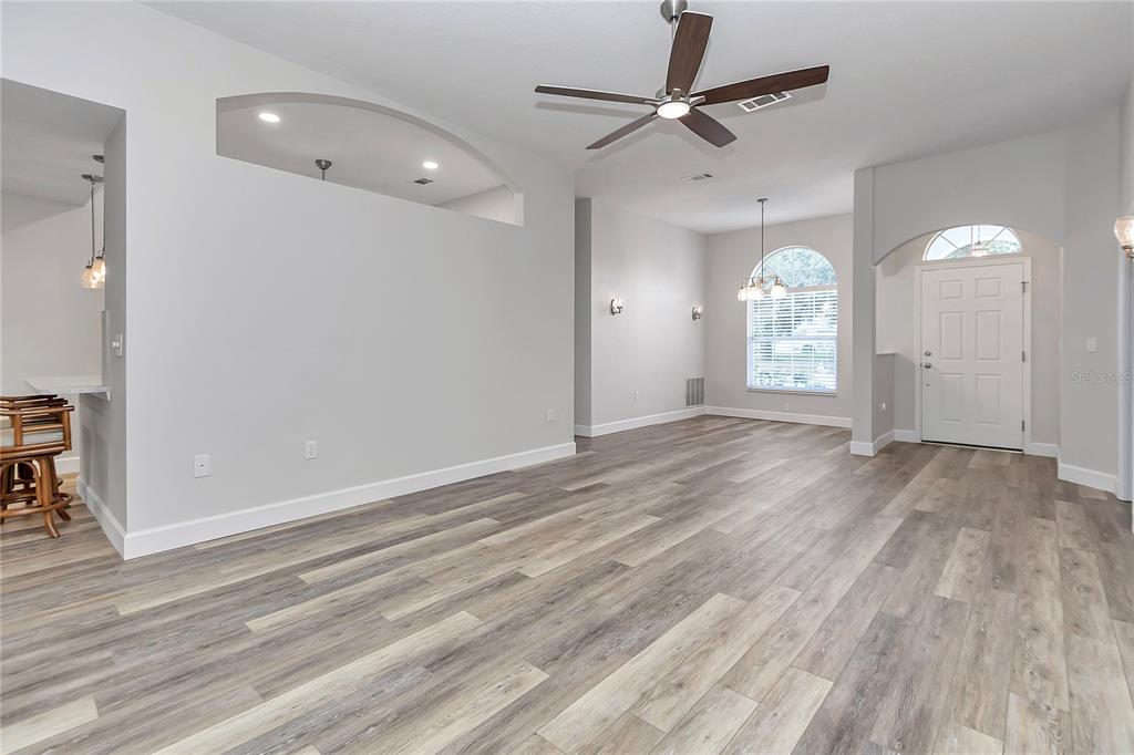 11558 Southwest 74th Court Ocala, FL 34476 - Photo 8 of 59