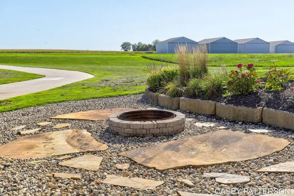 $699,950 | 2520 Air Park Drive, Zeeland, MI 49464