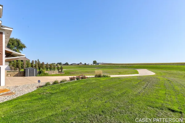 $699,950 | 2520 Air Park Drive, Zeeland, MI 49464