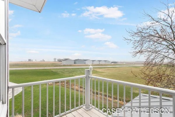 $699,950 | 2520 Air Park Drive, Zeeland, MI 49464