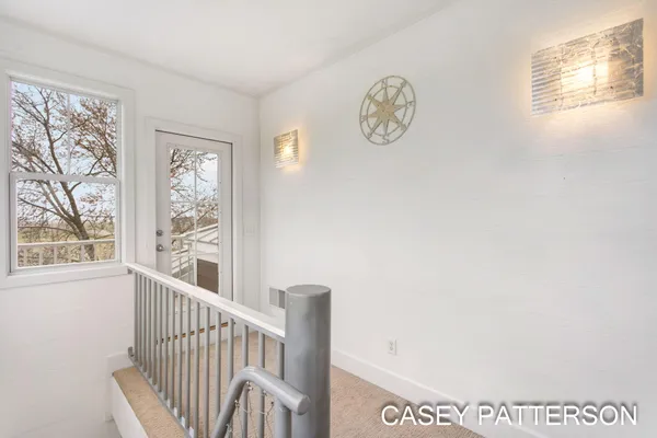 $699,950 | 2520 Air Park Drive, Zeeland, MI 49464