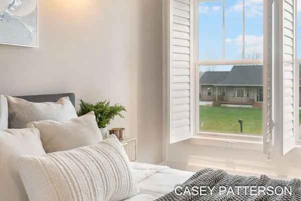 $699,950 | 2520 Air Park Drive, Zeeland, MI 49464