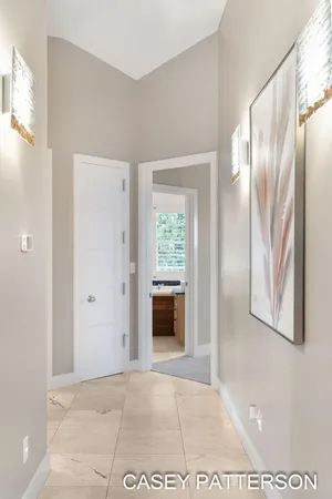 $699,950 | 2520 Air Park Drive, Zeeland, MI 49464