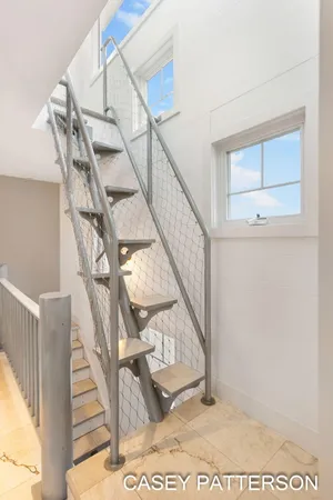 $699,950 | 2520 Air Park Drive, Zeeland, MI 49464