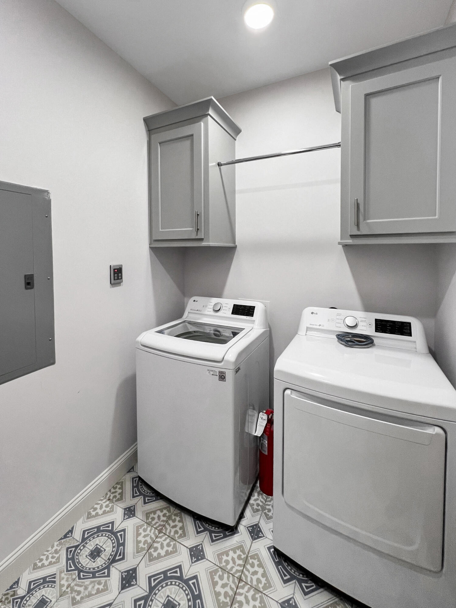 252 Short Cut Road Harleyville, SC 29448 - Photo 20 of 28 shortcutlaundry