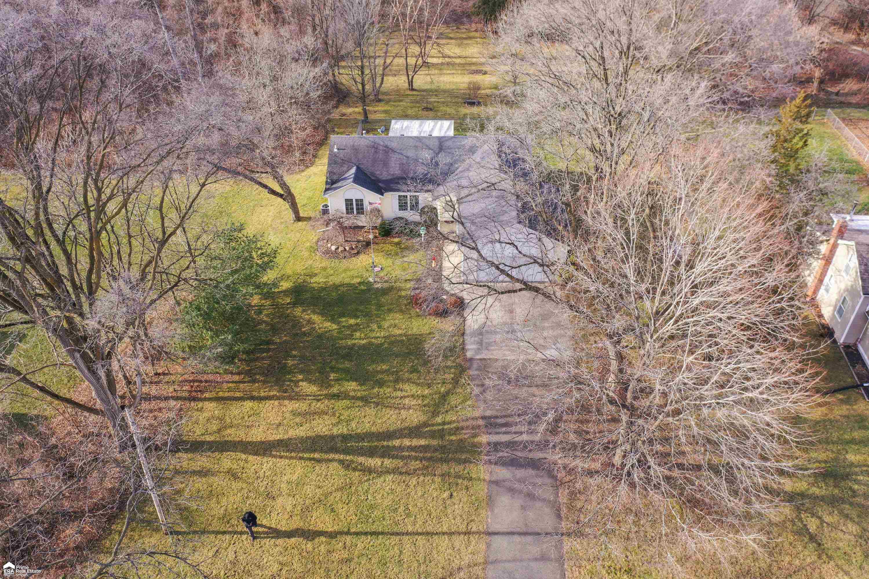 8213 North Seymour Road Flushing, MI 48433 - Photo 5 of 46 50097863-4.JPG