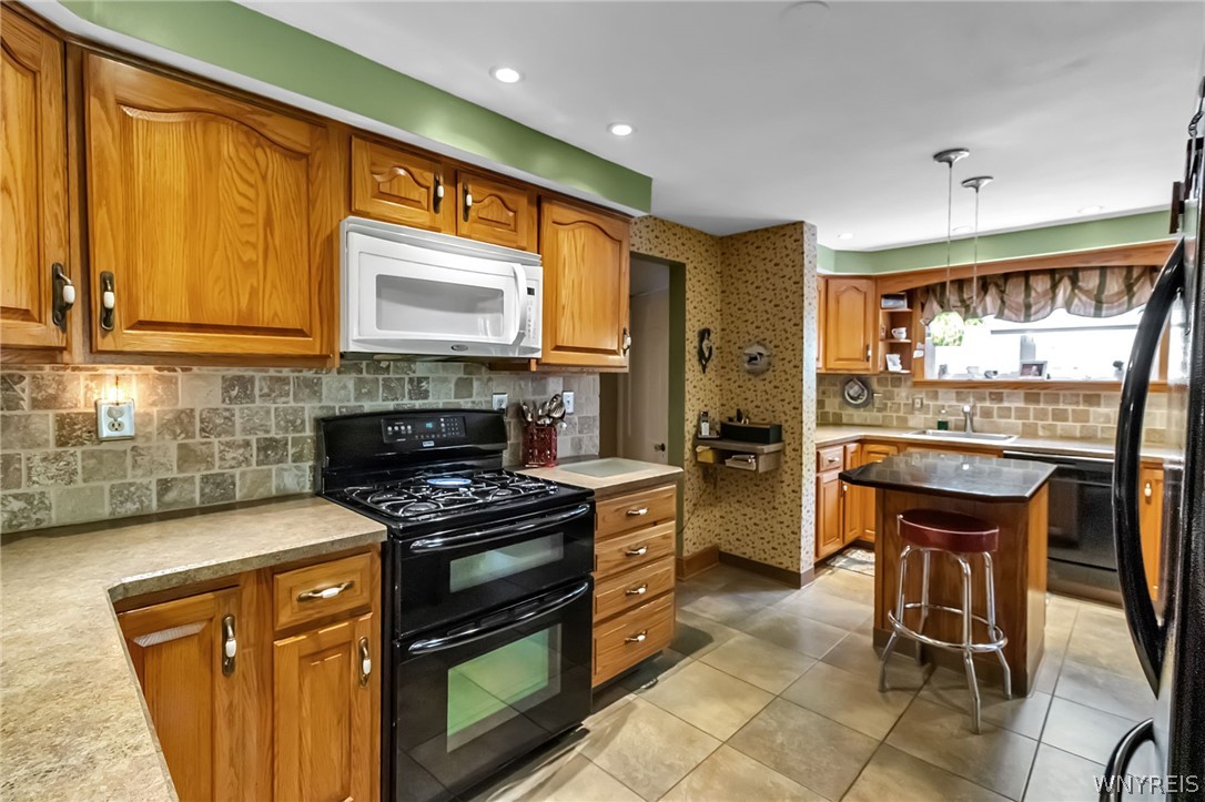 139 Buffalo Road East Aurora, NY 14052 - Photo 15 of 50