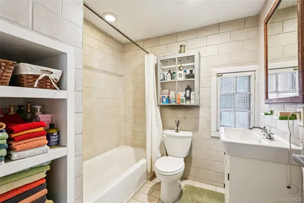 $625,000 | 422 North Midland Avenue, Nyack, NY 10960