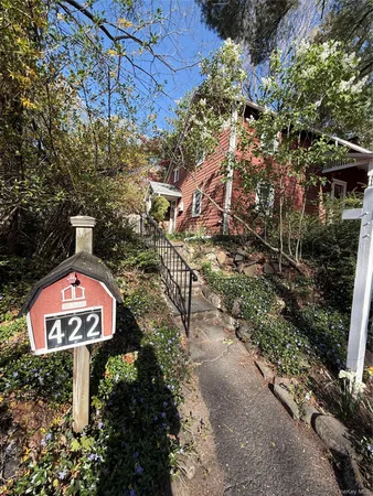 $610,000 | 422 North Midland Avenue, Nyack, NY 10960