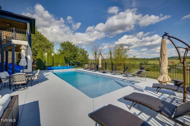 $1,549,000 | 141 Laurel Ridge Drive, Jonesborough, TN 37659