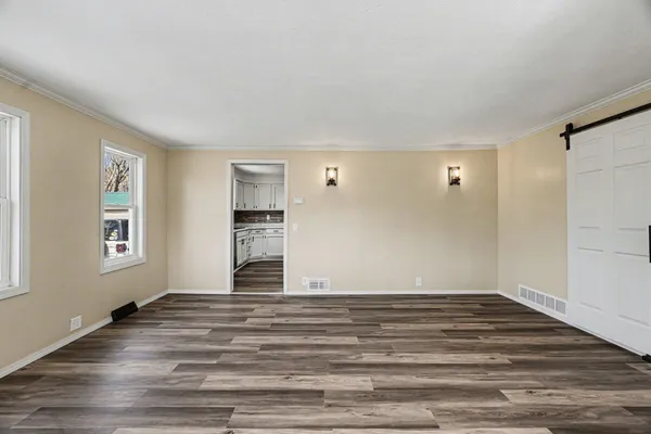 $219,000 | 617 East Eliza Street, Schoolcraft, MI 49087