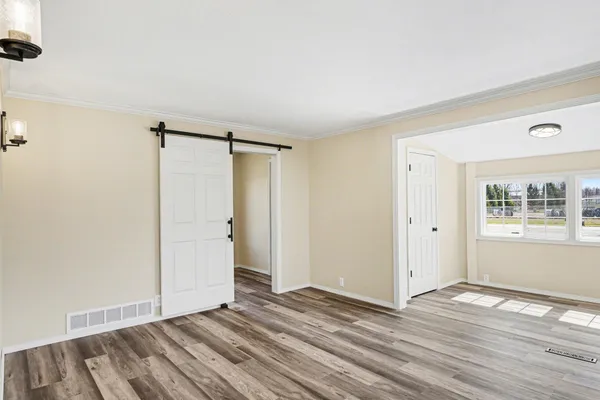 $219,000 | 617 East Eliza Street, Schoolcraft, MI 49087