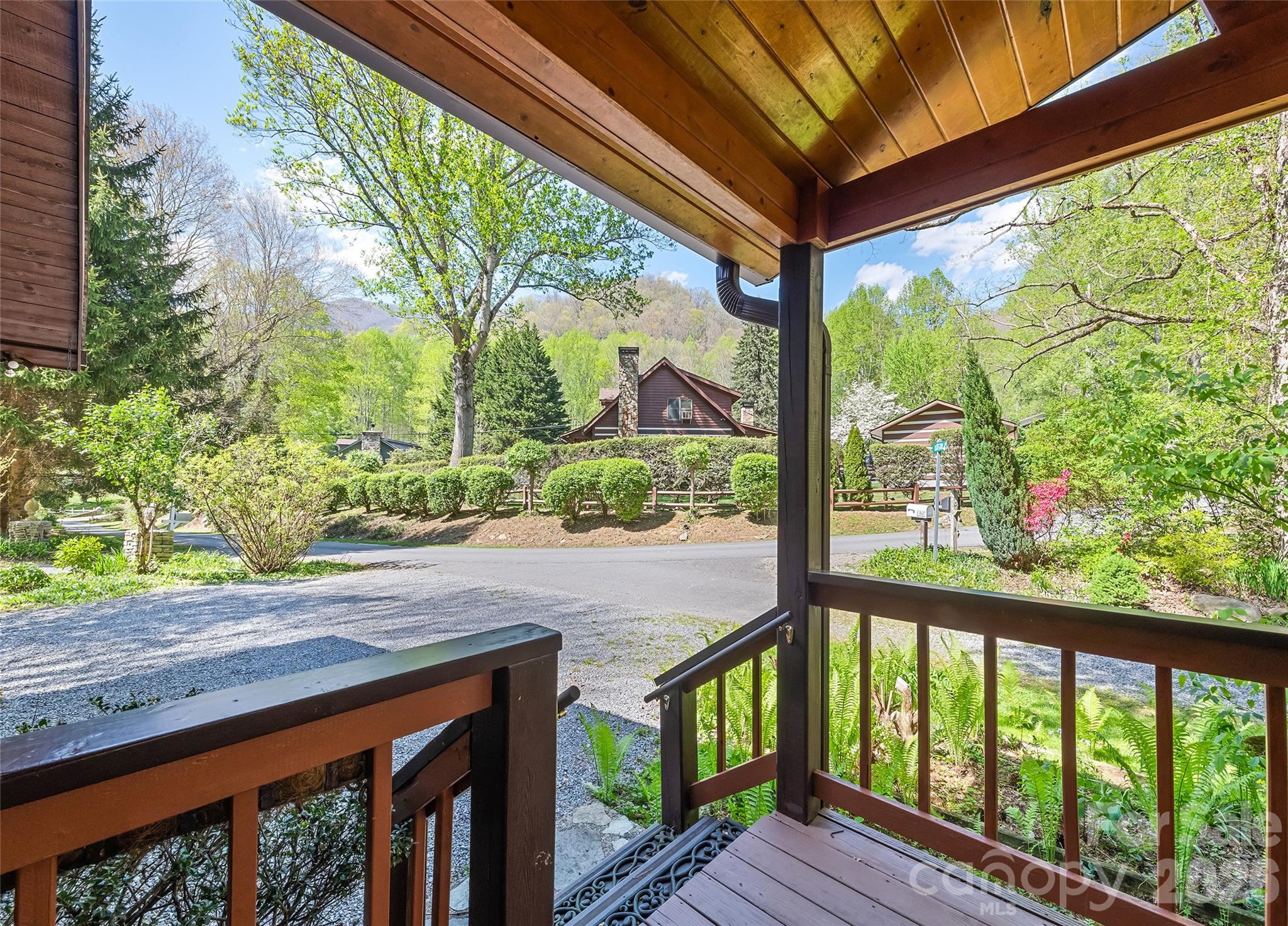 182 Laurel Branch Road Maggie Valley, NC 28751 - Photo 5 of 43