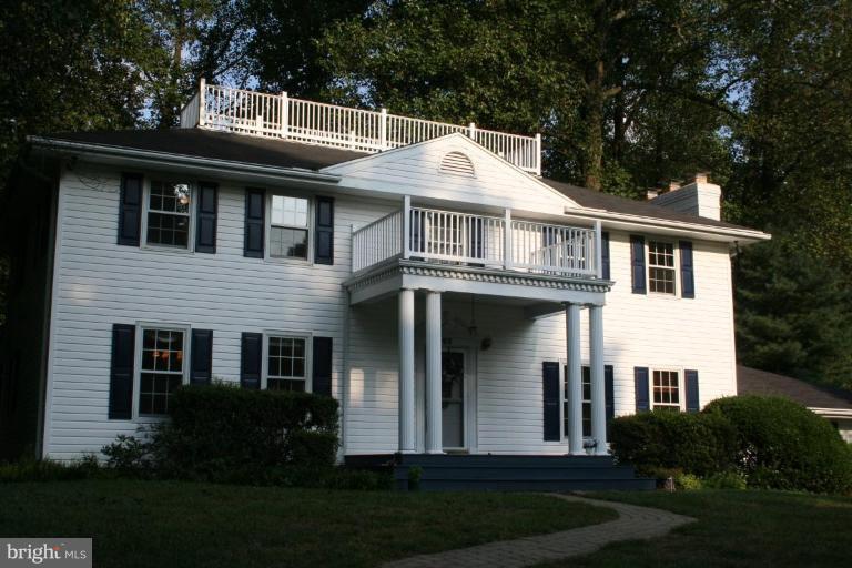 83 Chautaugua Road Arnold, MD 21012 - Photo 1 of 19 Front View