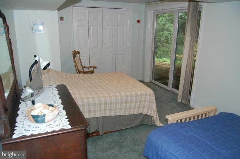 83 Chautaugua Road Arnold, MD 21012 - Photo 14 of 19 Bedroom #2