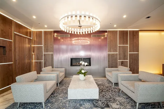 $3,750 | 10 Museum Way, Unit 1521, Cambridge, MA 02141