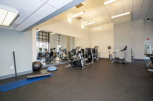 $3,750 | 10 Museum Way, Unit 1521, Cambridge, MA 02141