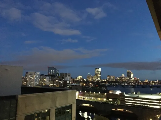 $3,750 | 10 Museum Way, Unit 1521, Cambridge, MA 02141