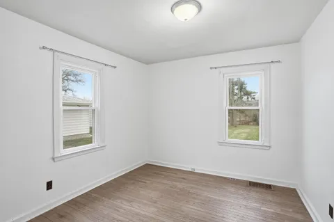 $199,900 | 1017 West 63rd Avenue, Merrillville, IN 46410