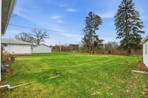 $199,900 | 1017 West 63rd Avenue, Merrillville, IN 46410