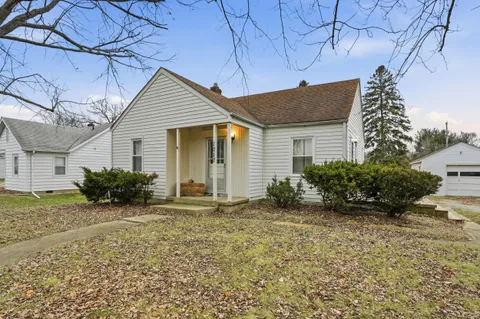 $199,900 | 1017 West 63rd Avenue, Merrillville, IN 46410