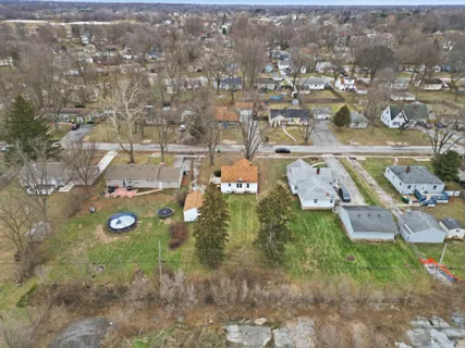 $199,900 | 1017 West 63rd Avenue, Merrillville, IN 46410